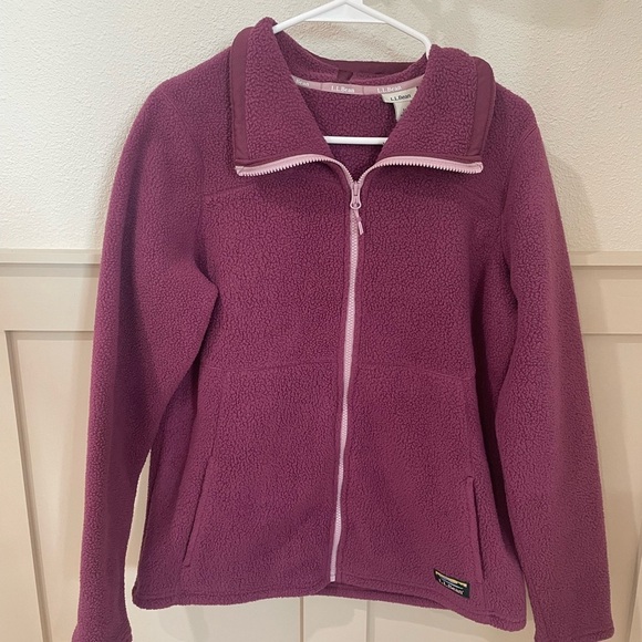 L.L. Bean Jackets & Blazers - L.L. Bean Women’s Purple Fleece Zip-Up Jacket Size Medium